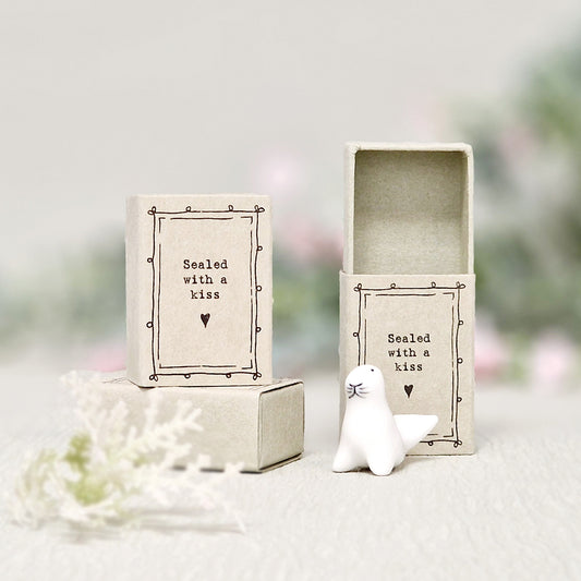 Porcelain Matchbox Message Seal – Sealed with a kiss