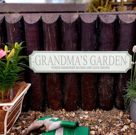 "Grandparent Garden" Personalised Street Sign Gift