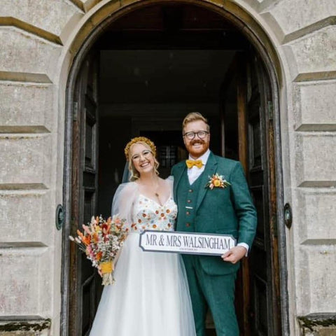 "Mr & Mrs" Personalised Street Sign Gift