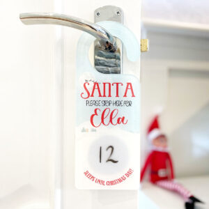 personalised santa stop here christmas countdown door hanger